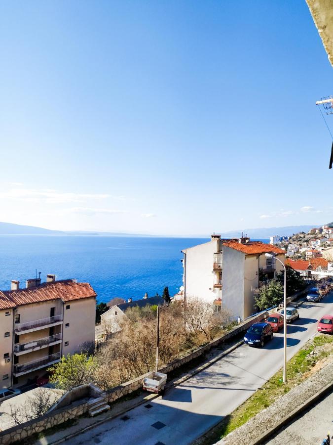 Novouredeni Stan S Balkonom I Pogledom Na More Senj  Bagian luar foto