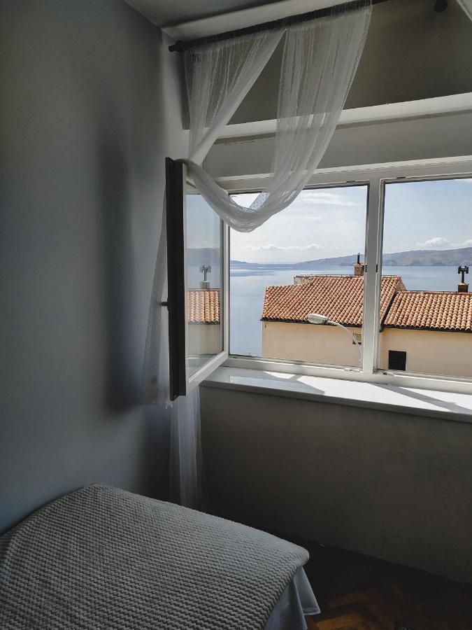 Novouredeni Stan S Balkonom I Pogledom Na More Senj  Bagian luar foto
