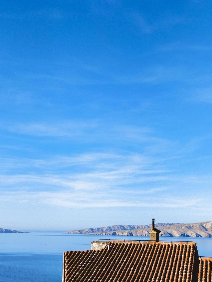 Novouredeni Stan S Balkonom I Pogledom Na More Senj  Bagian luar foto