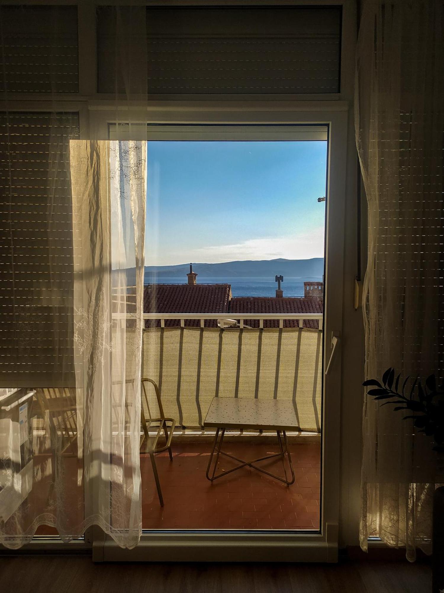 Novouredeni Stan S Balkonom I Pogledom Na More Senj  Bagian luar foto