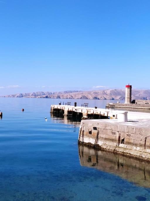 Novouredeni Stan S Balkonom I Pogledom Na More Senj  Bagian luar foto
